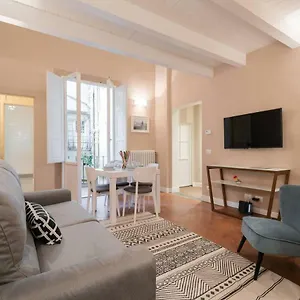 Appartement Scala Via Borgo Pinti, Florence